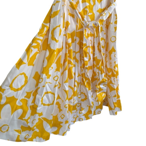Connected Apparel Floral Yellow White Dress Belted Sleeveless Pleated 12 - Picture 3 of 10
